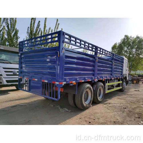 Truk Kargo Howo Sinotruck 6x4 bekas